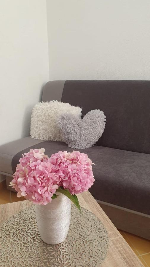 Apartment Franic Sućuraj Dış mekan fotoğraf