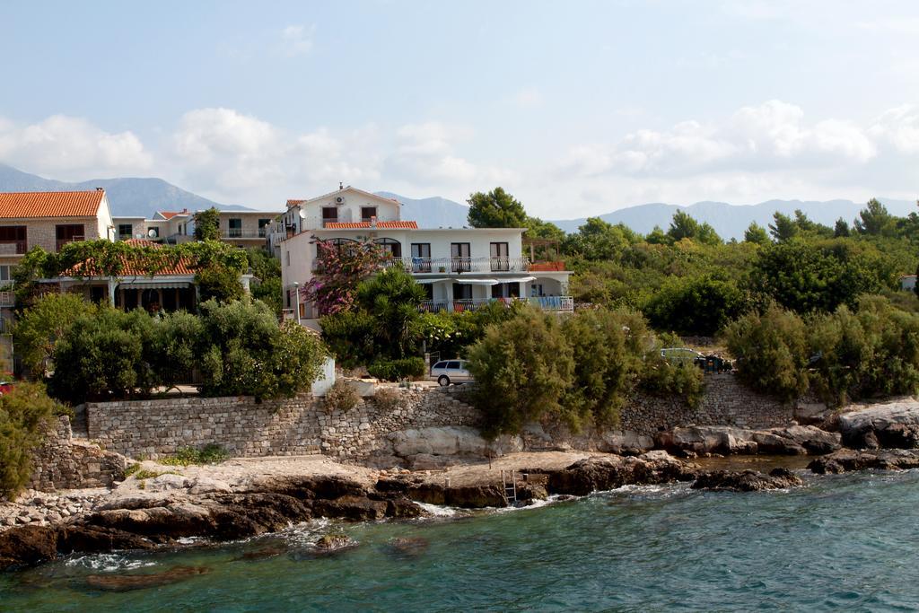 Apartment Franic Sućuraj Oda fotoğraf